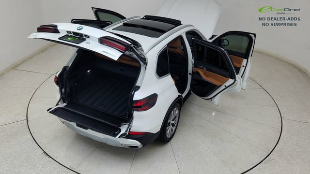 Used 2025 BMW X5 xDrive40i AWD/4WD image 86