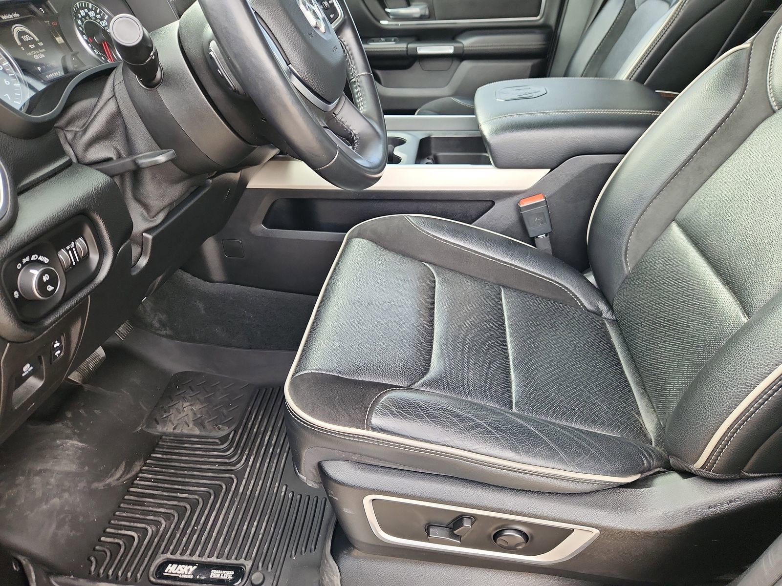 Used 2022 RAM 1500 Laramie image 10