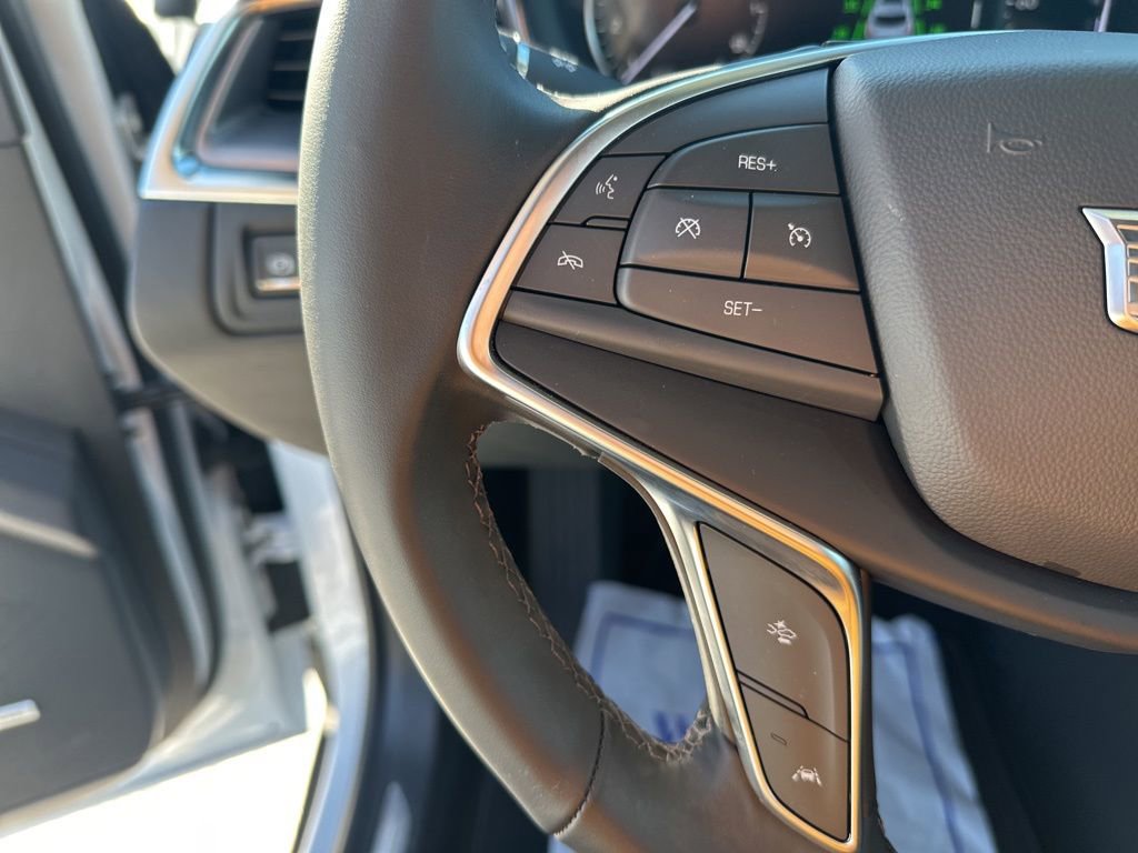 Certified 2025 Cadillac XT5 Luxury image 20
