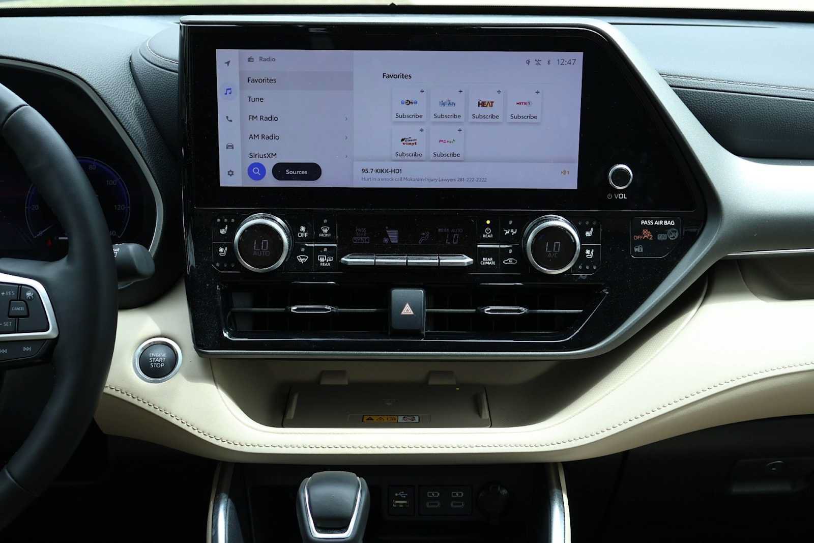 Used 2024 Toyota Highlander Limited FWD image 16