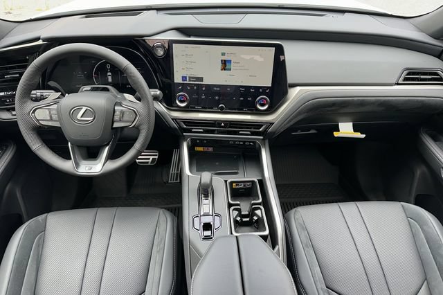 New 2026 Lexus TX 500h AWD image 11