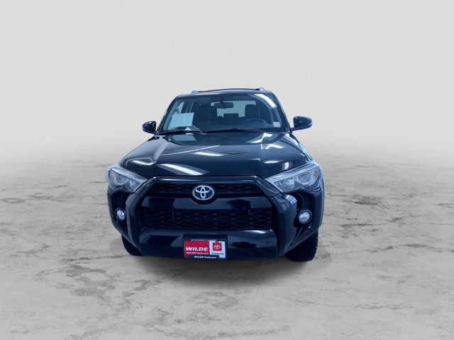 Used 2017 Toyota 4Runner SR5 Premium image 4