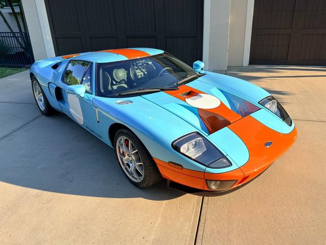 Used 2006 Ford GT RWD image 58