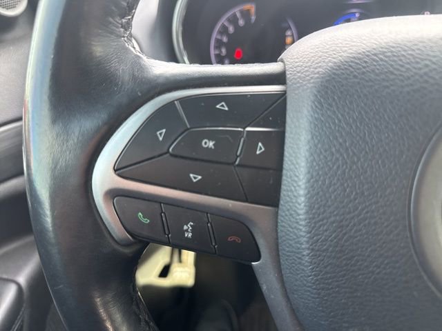 Used 2020 Jeep Grand Cherokee Altitude image 16