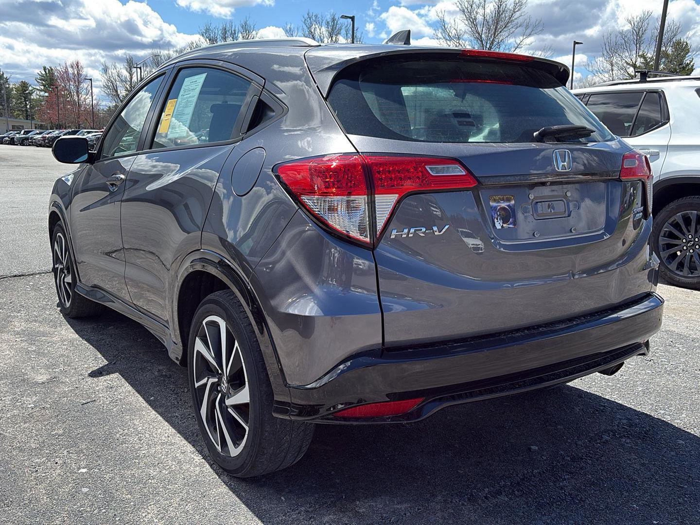 Used 2019 Honda HR-V Sport image 4
