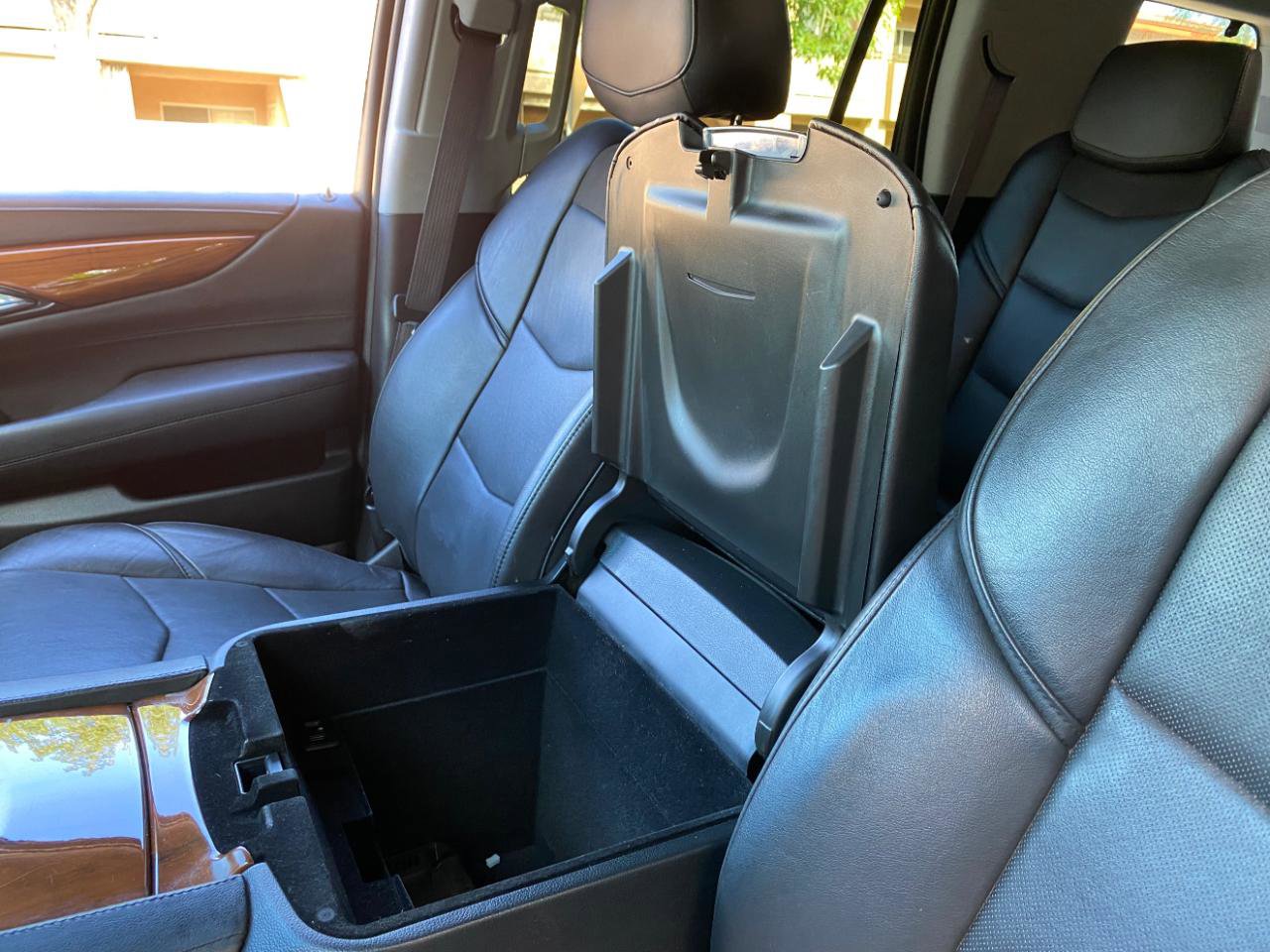 Used 2016 Cadillac Escalade 4WD image 65
