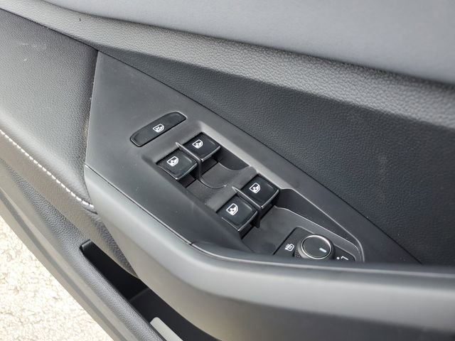 New 2026 Volkswagen Jetta SE FWD image 30
