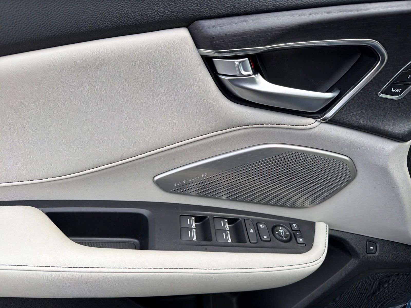 New 2026 Acura RDX SH-AWD w/ Advance Package image 10