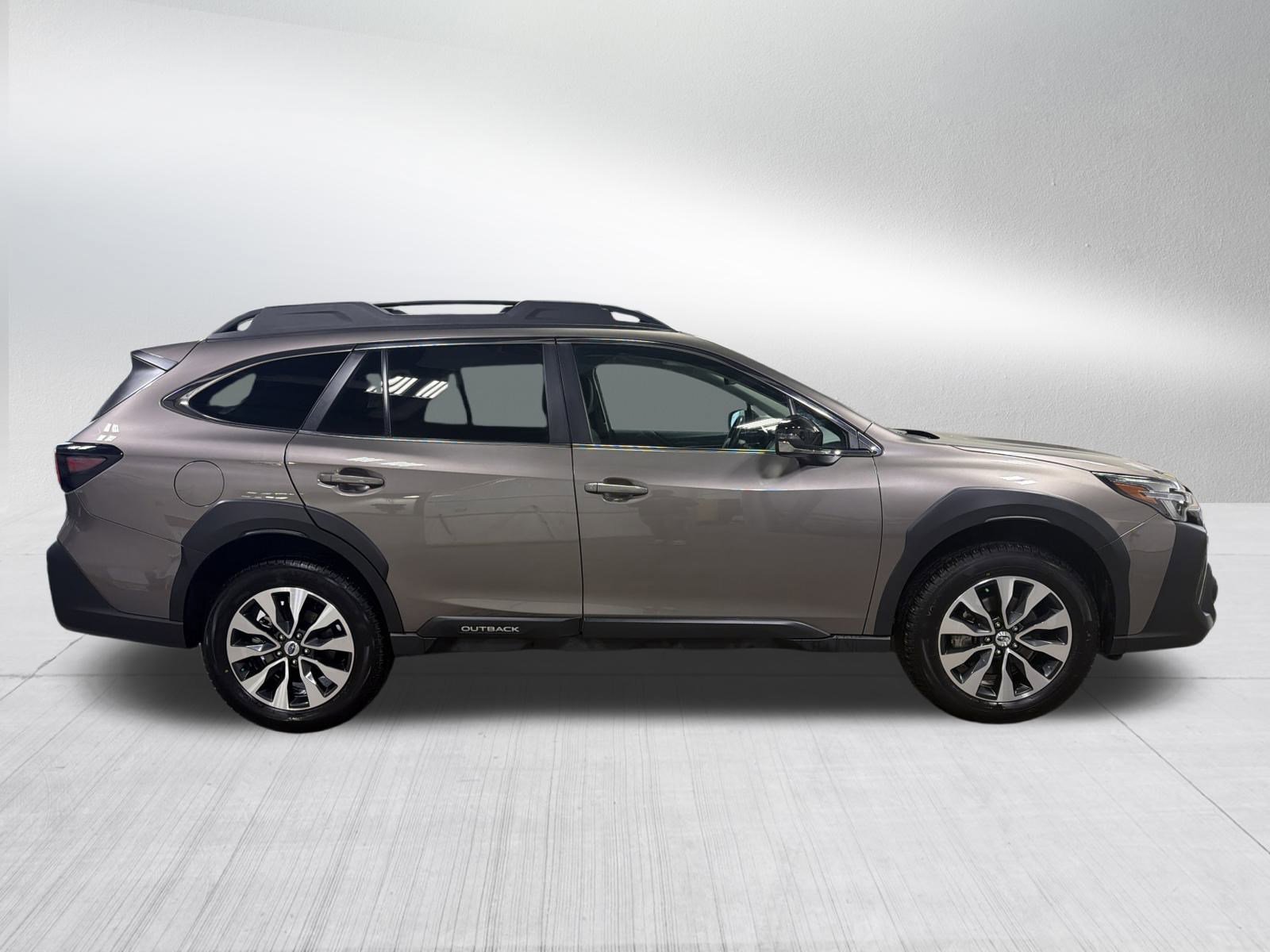 Certified 2024 Subaru Outback Limited image 8