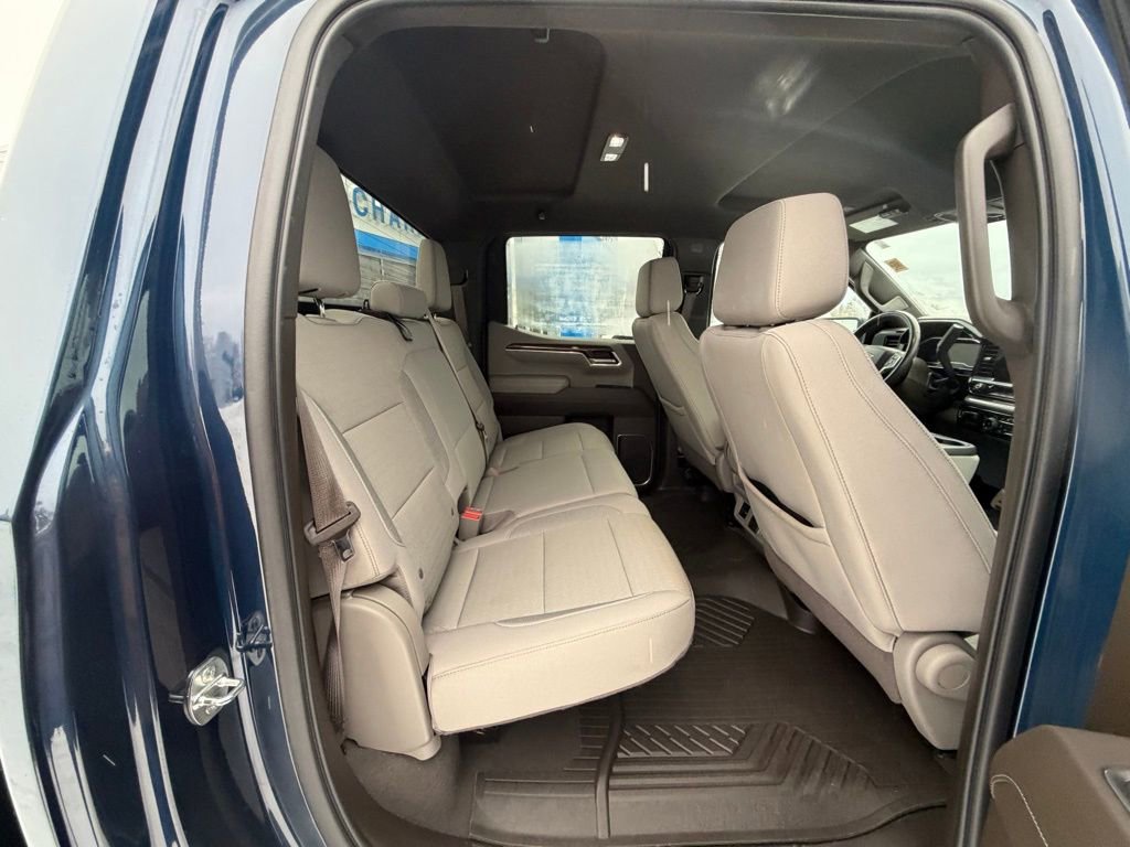 Used 2022 Chevrolet Silverado 1500 RST w/ Z71 Off-Road Package image 17