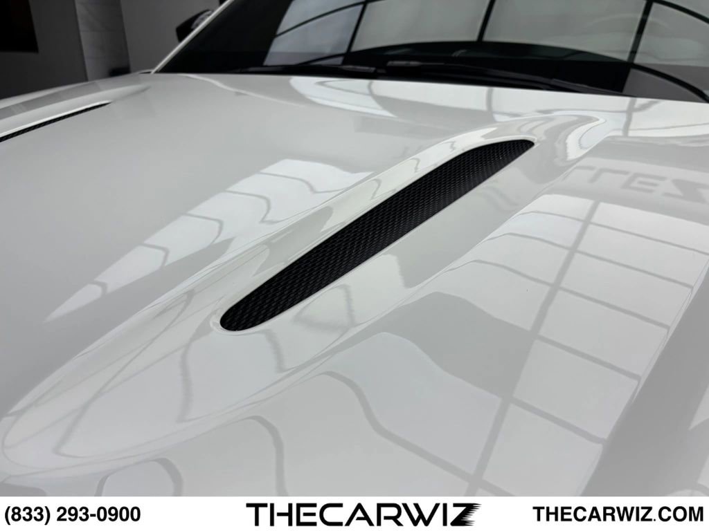 Used 2021 Aston Martin DBX AWD/4WD image 10