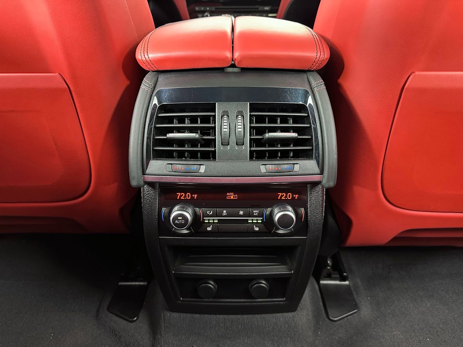 Used 2018 BMW X6 M AWD/4WD image 36