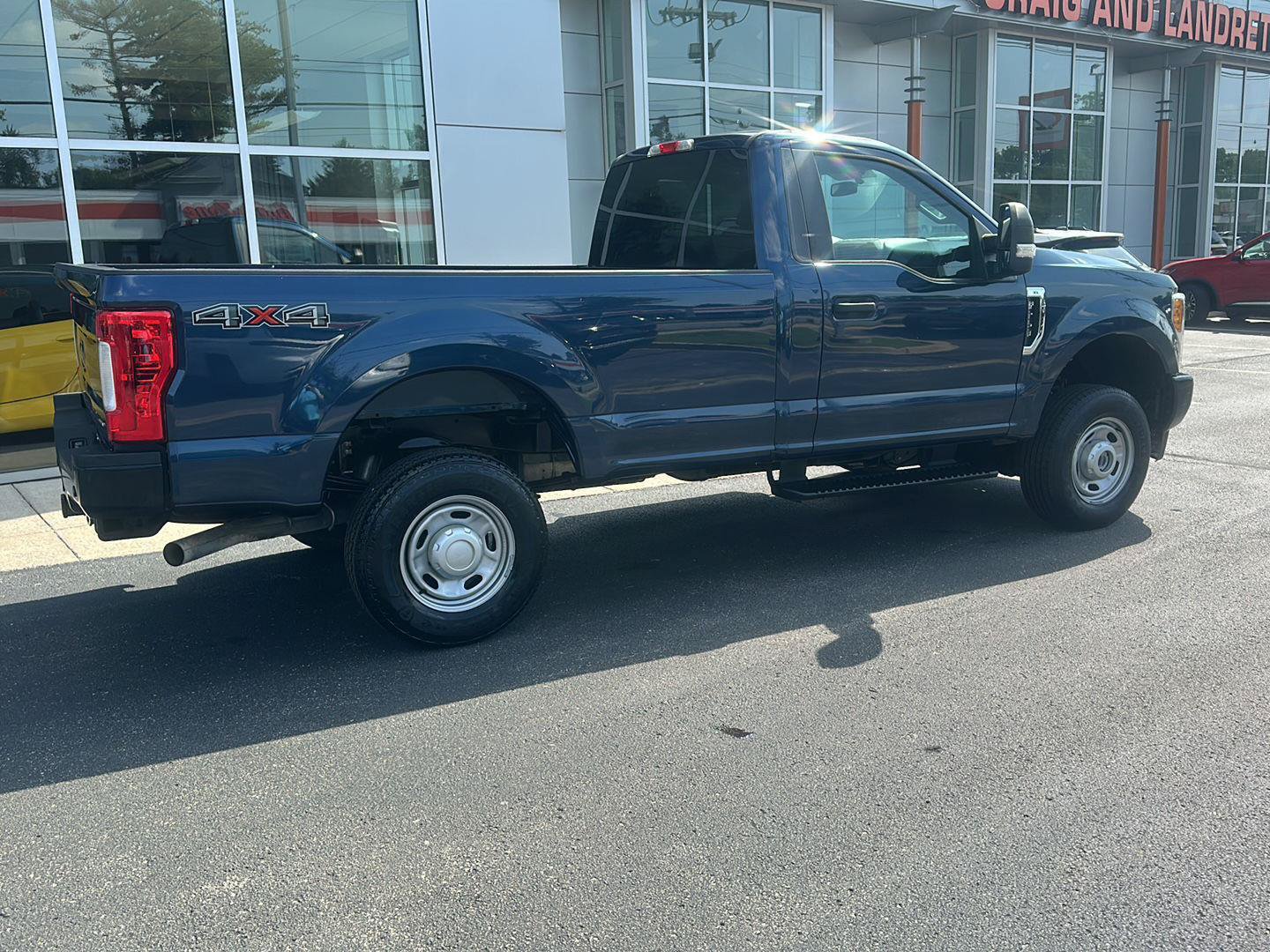 Used 2017 Ford F250 XL w/ Power Equipment Group AWD/4WD image 3