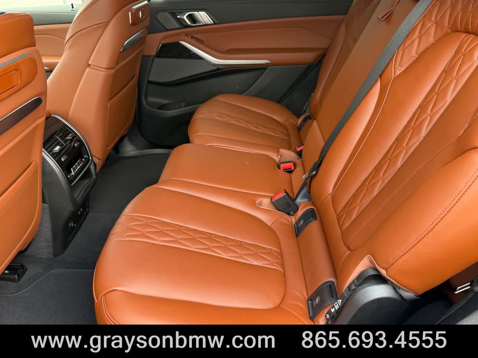 Used 2026 BMW X7 M60i AWD/4WD image 18