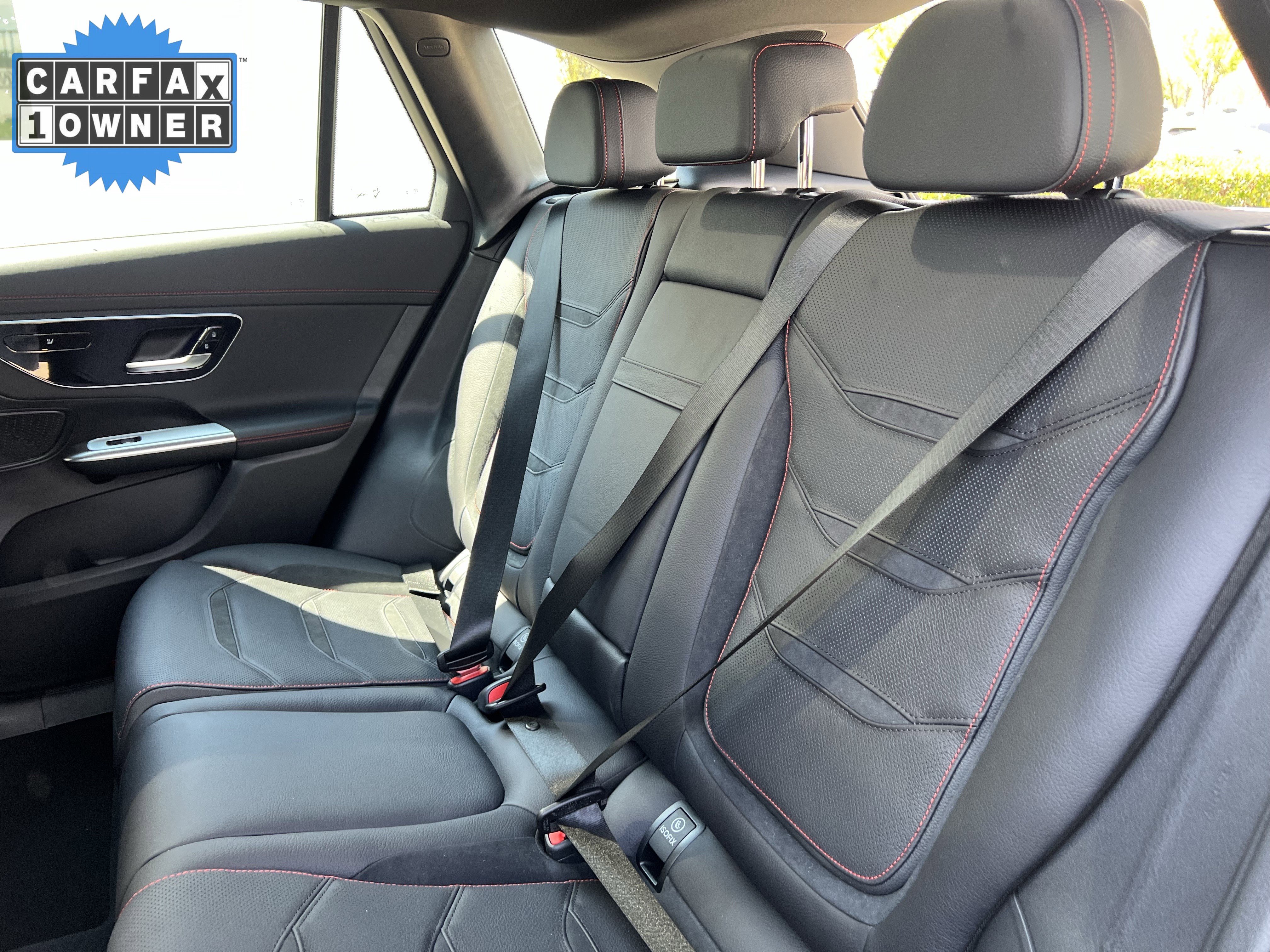 Used 2026 Mercedes-Benz GLC 43 AMG 4MATIC image 32