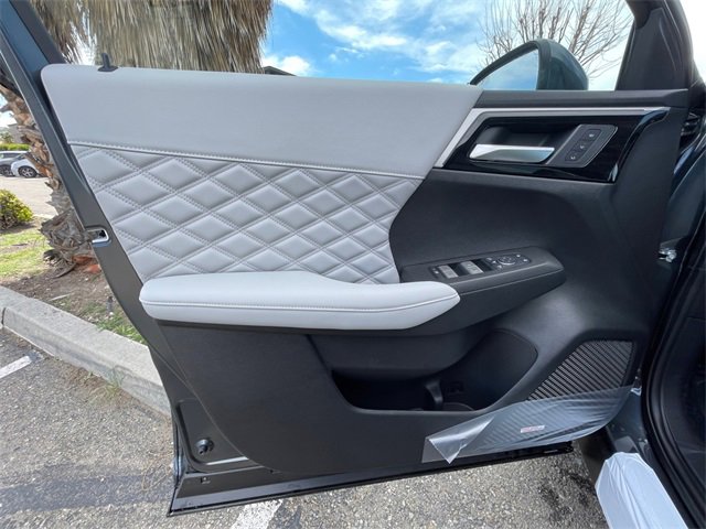 New 2025 Mitsubishi Outlander SEL image 8