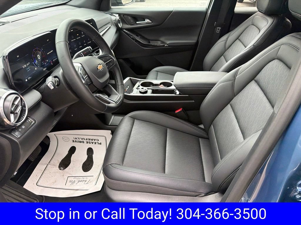 New 2026 Chevrolet Equinox LT w/ Convenience Package II FWD image 13