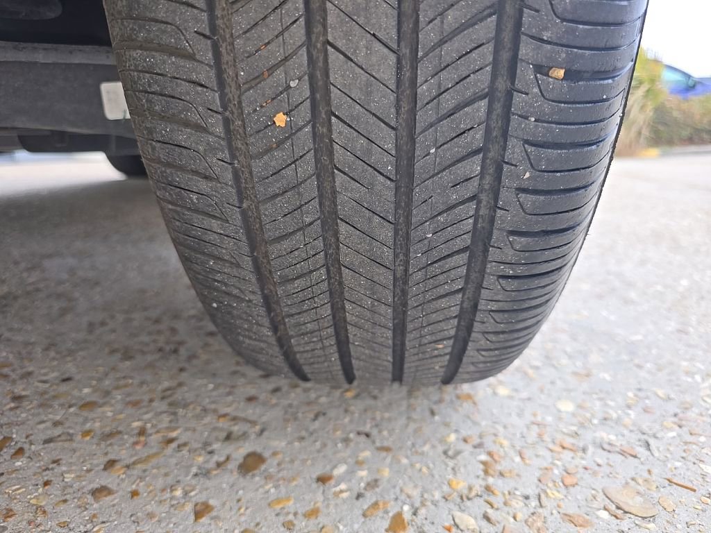 Used 2024 Honda HR-V EX-L image 41