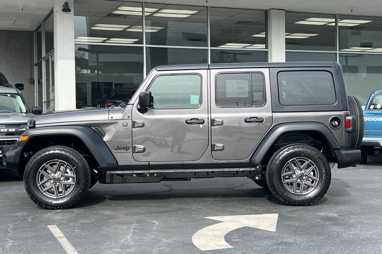 New 2026 Jeep Wrangler Unlimited Sport AWD/4WD image 7