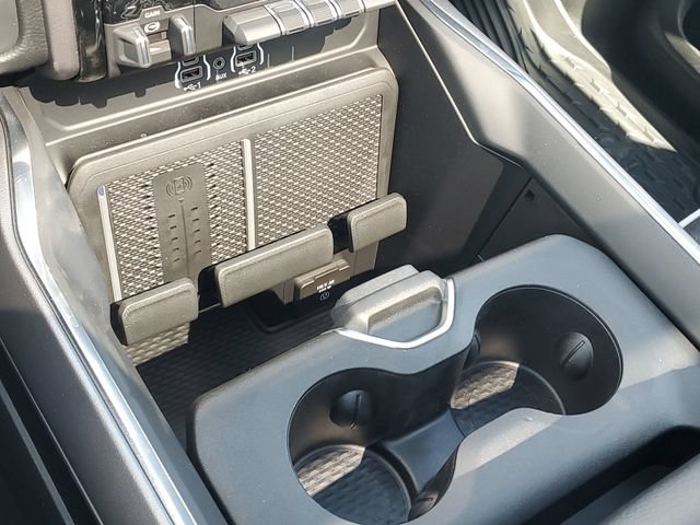 New 2026 RAM 1500 Laramie w/ Sport Appearance Package AWD/4WD image 28