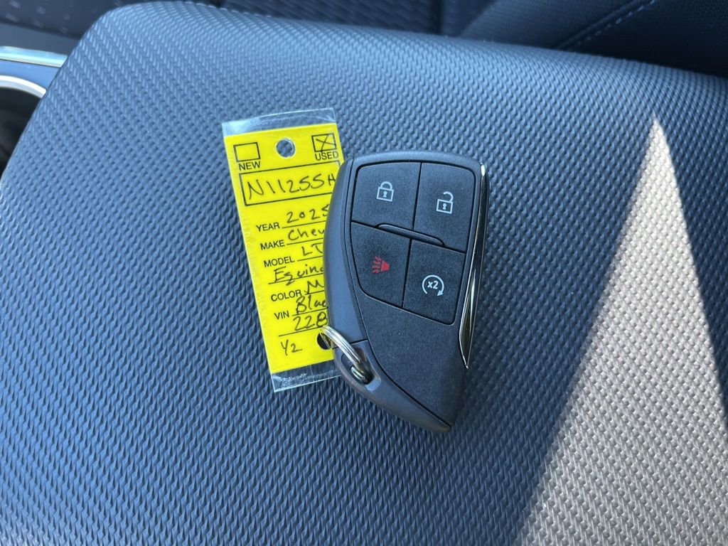 Used 2025 Chevrolet Equinox LT image 20