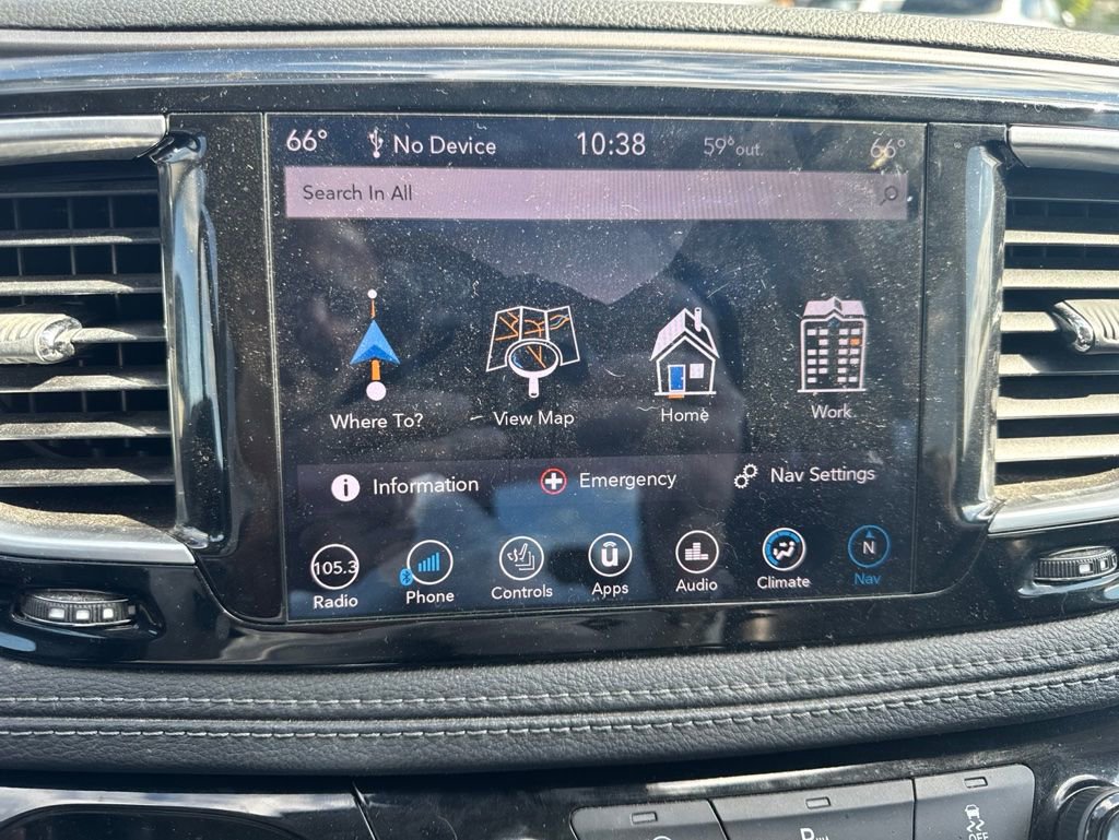 Used 2019 Chrysler Pacifica Limited FWD image 7