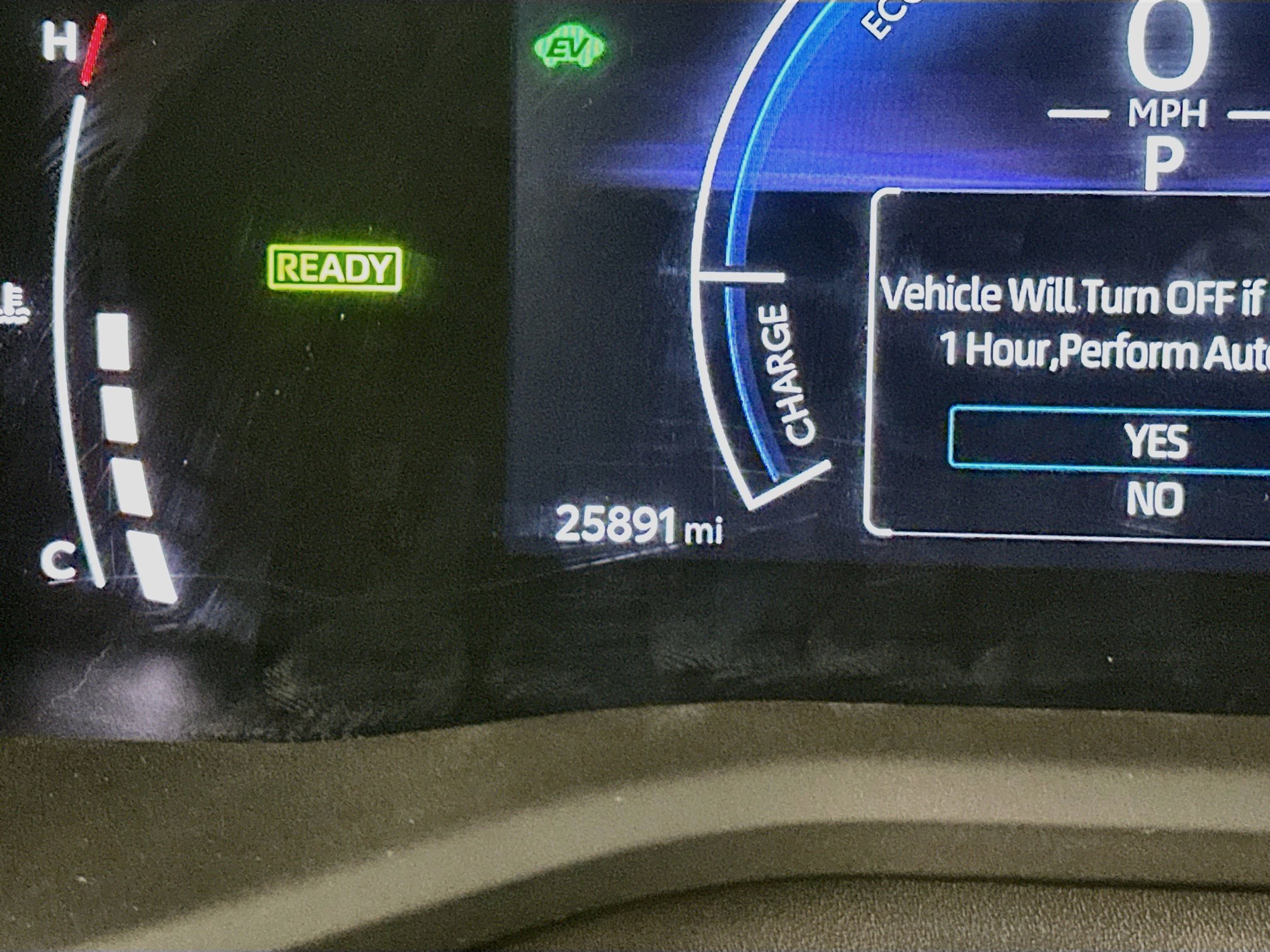 Used 2025 Toyota Camry SE w/ Convenience Package FWD image 19