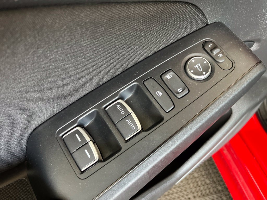 Used 2023 Honda Civic LX image 4