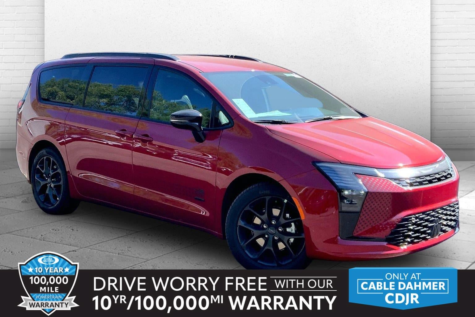 New 2027 Chrysler Pacifica Select FWD image 1