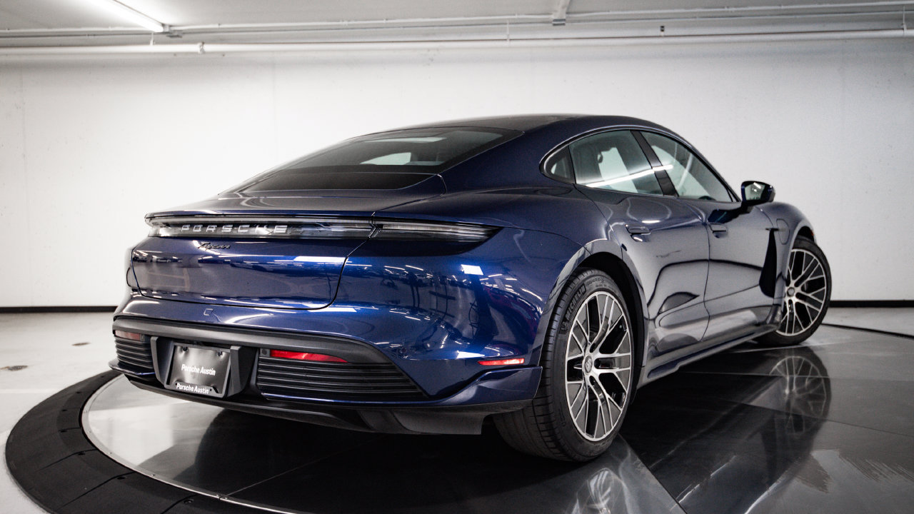 Certified 2023 Porsche Taycan RWD image 7