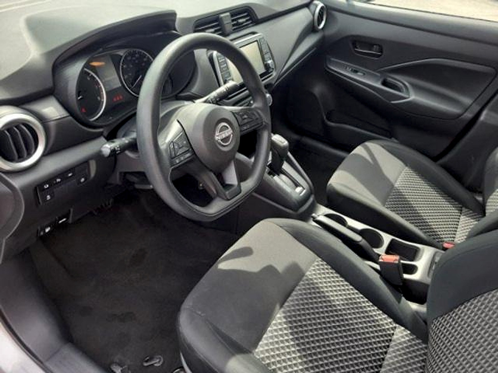 Used 2024 Nissan Versa S w/ S Plus Package FWD image 16