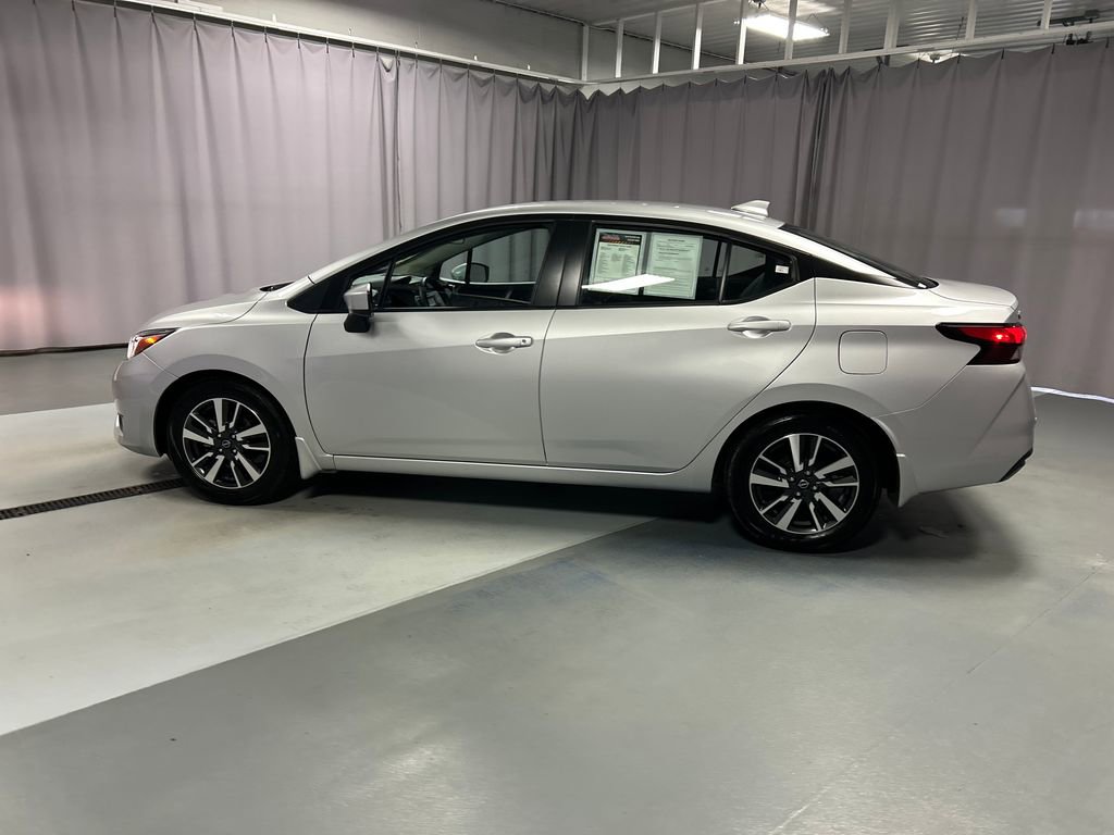 Used 2024 Nissan Versa SV w/ Trunk Package FWD image 4
