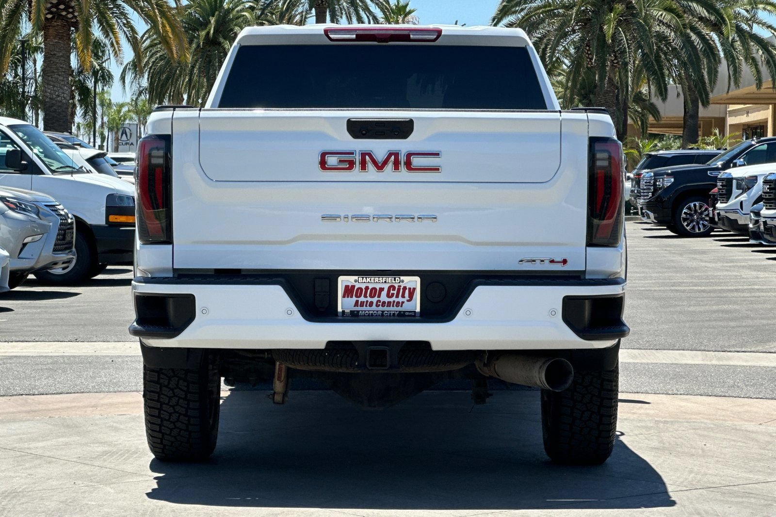 Certified 2025 GMC Sierra 2500 AT4 AWD/4WD image 5