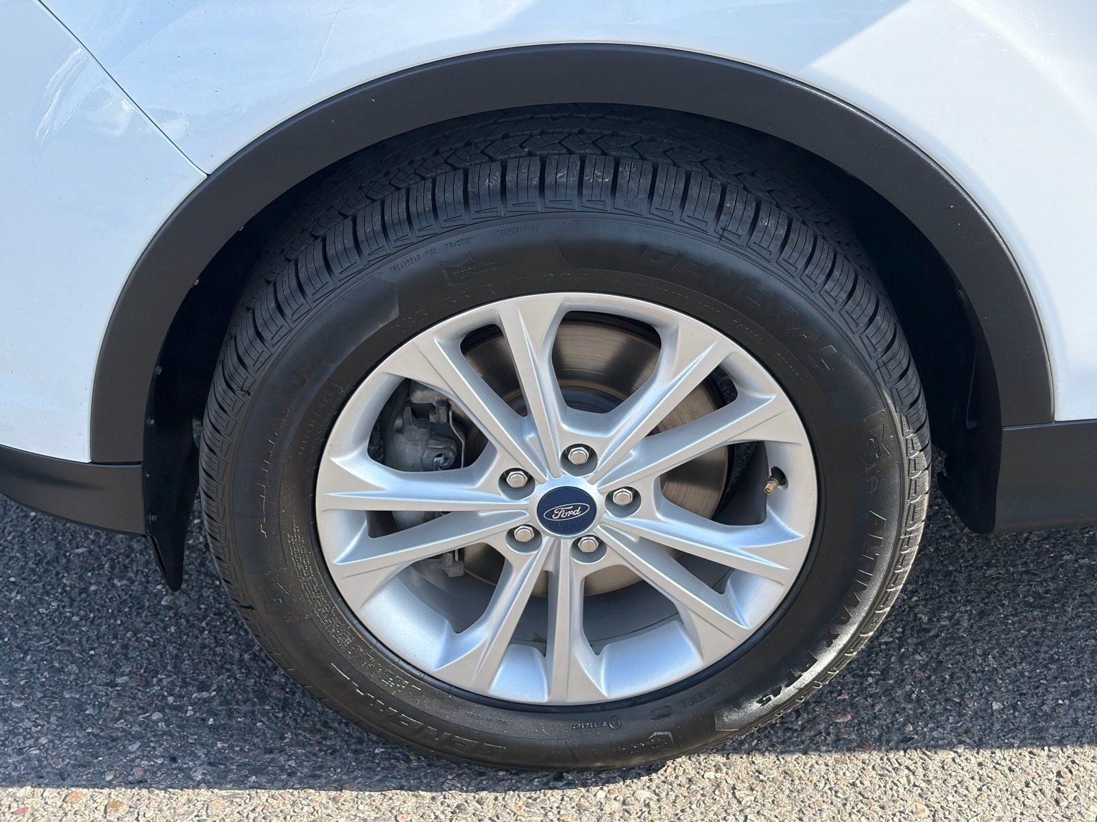 Used 2019 Ford Escape SE AWD/4WD image 10