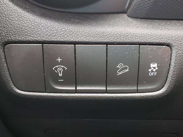 Used 2023 Hyundai Kona SEL w/ Cargo Package image 23