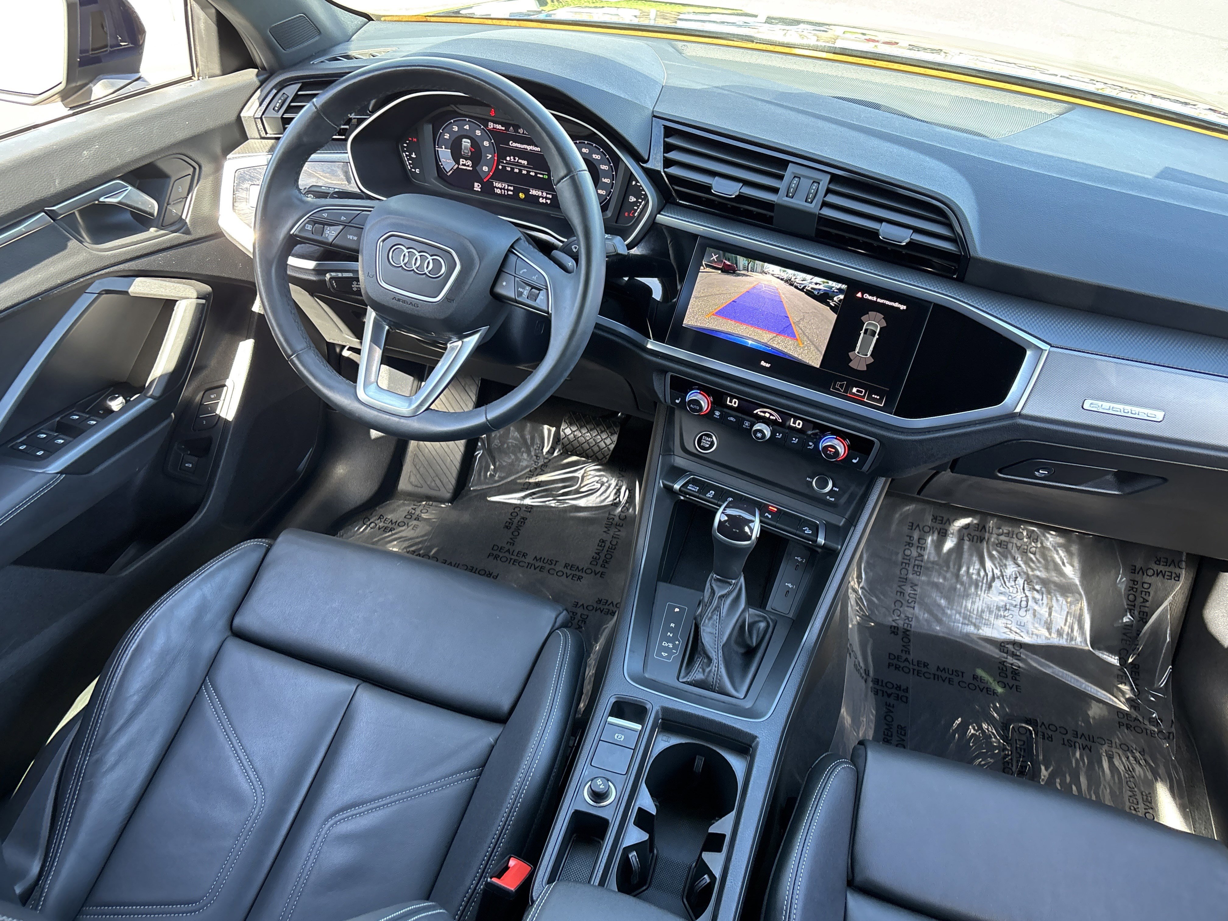 Used 2023 Audi Q3 2.0T Premium w/ Black Optic Sport Package image 13