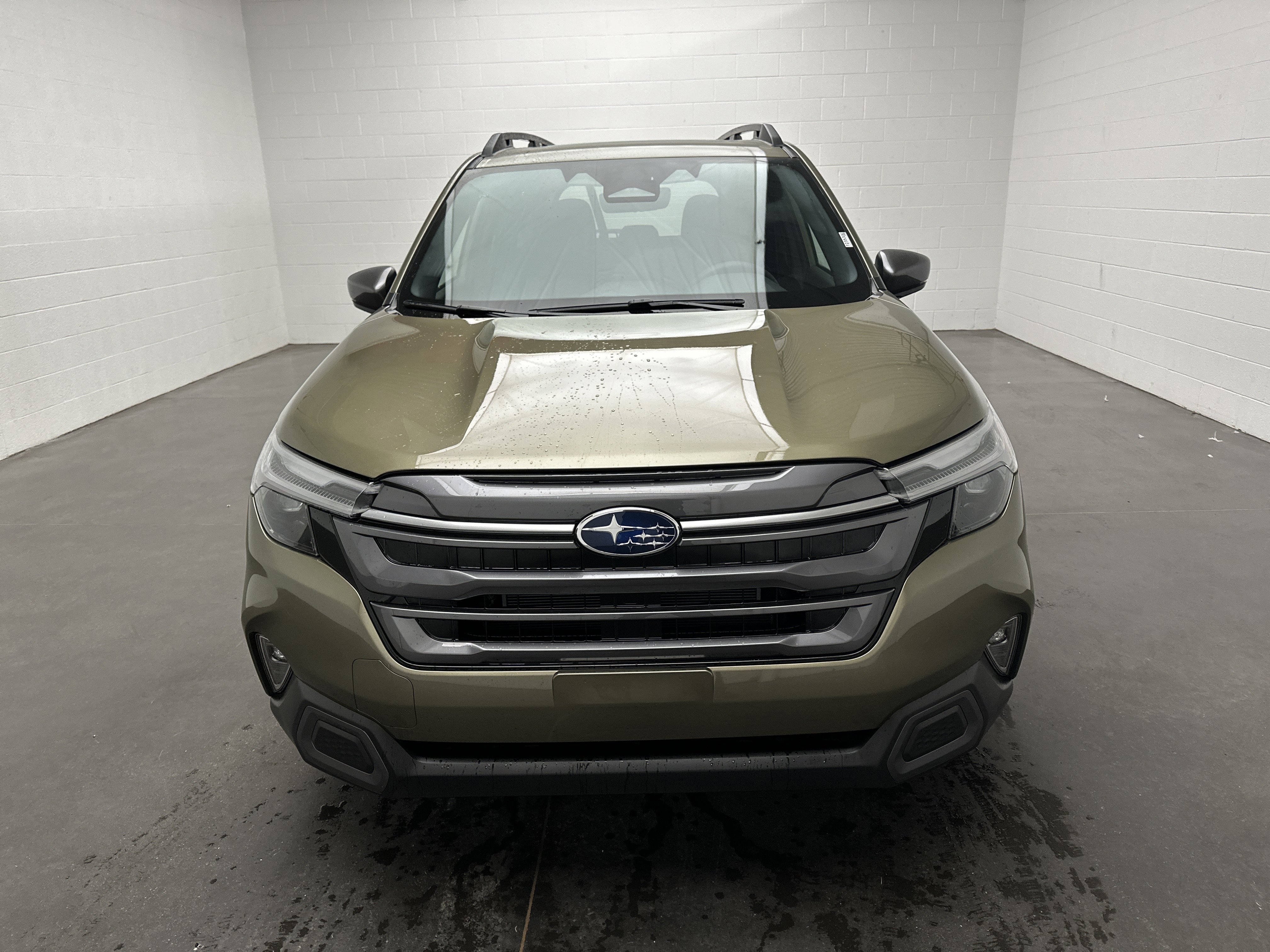 New 2025 Subaru Forester Limited image 3