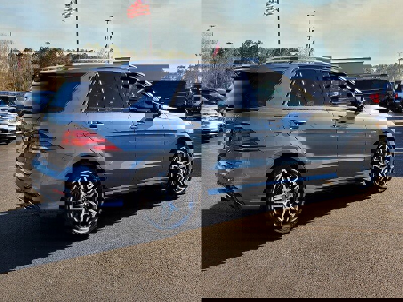 Used 2019 Mercedes-Benz GLE 43 AMG 4MATIC image 12