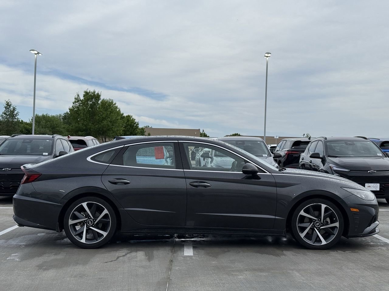 Used 2021 Hyundai Sonata SEL Plus w/ Tech Package image 3
