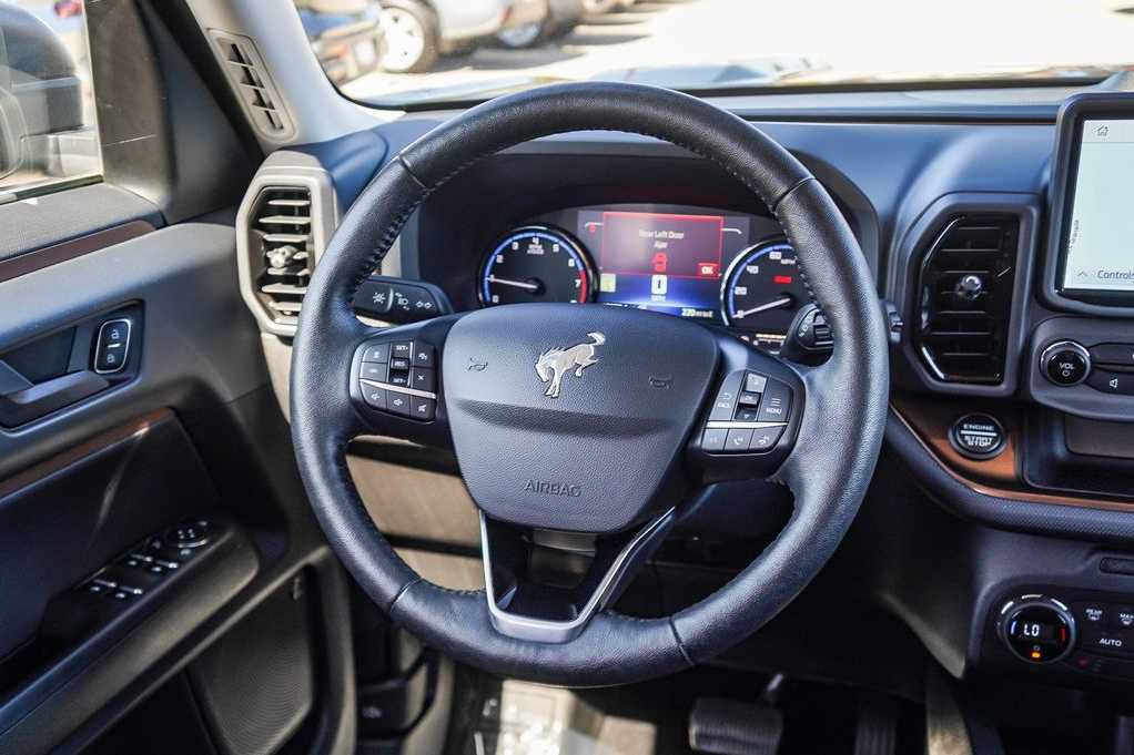 Used 2021 Ford Bronco Sport Outer Banks w/ Outer Banks Package (96D) AWD/4WD image 15