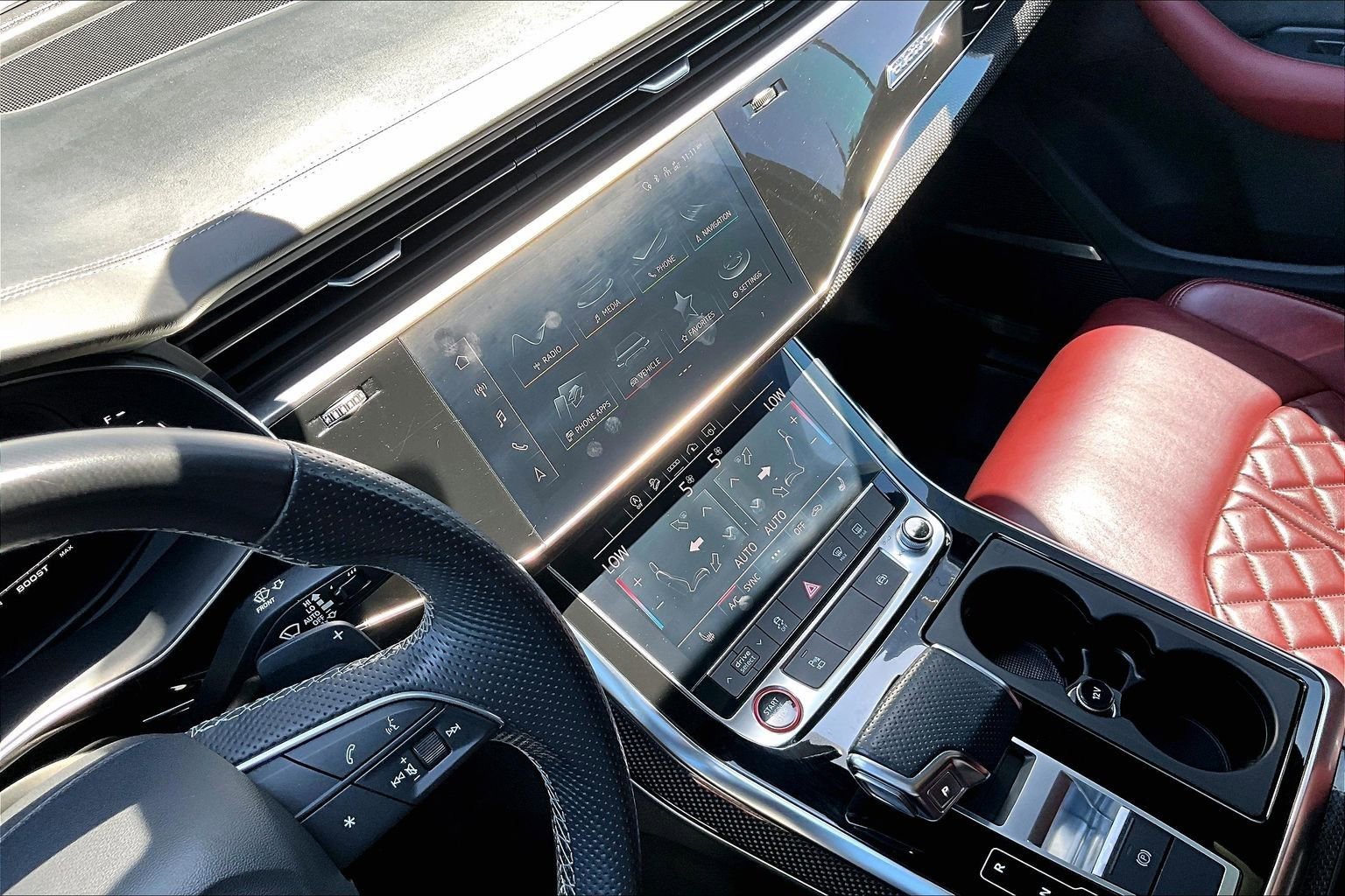 Used 2021 Audi SQ7 Premium Plus w/ Driver Assistance Package AWD/4WD image 33