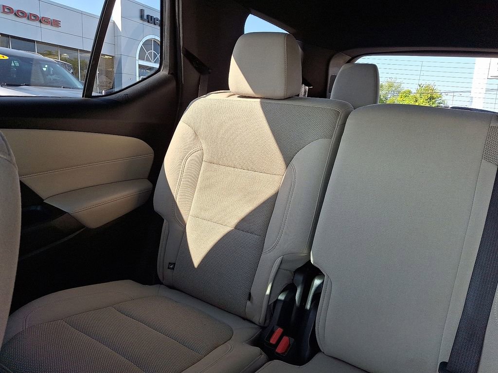 Used 2023 Chevrolet Traverse LS w/ Midnight/Sport Edition image 19