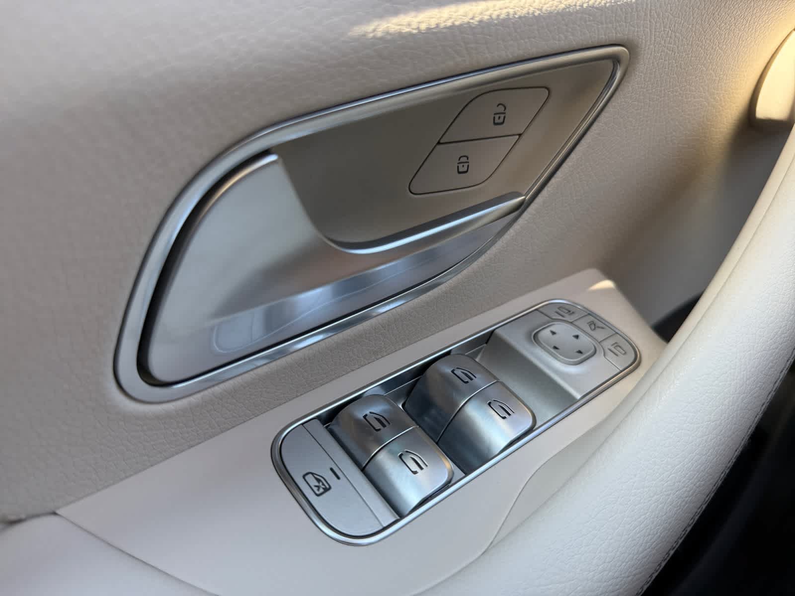 Certified 2020 Mercedes-Benz GLE 350 4MATIC image 27