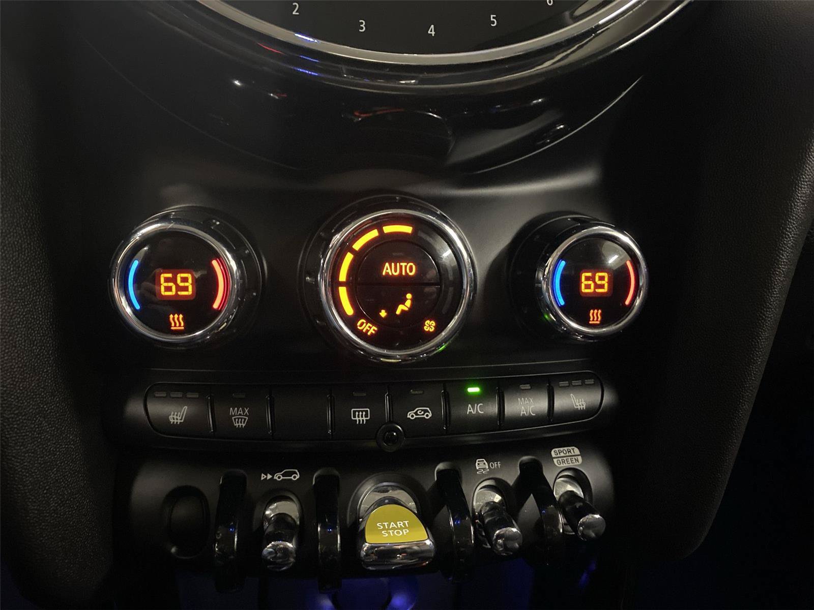 Used 2022 MINI Cooper SE FWD image 20