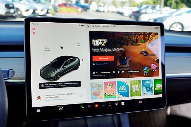 Used 2021 Tesla Model 3 Standard Range Plus image 30