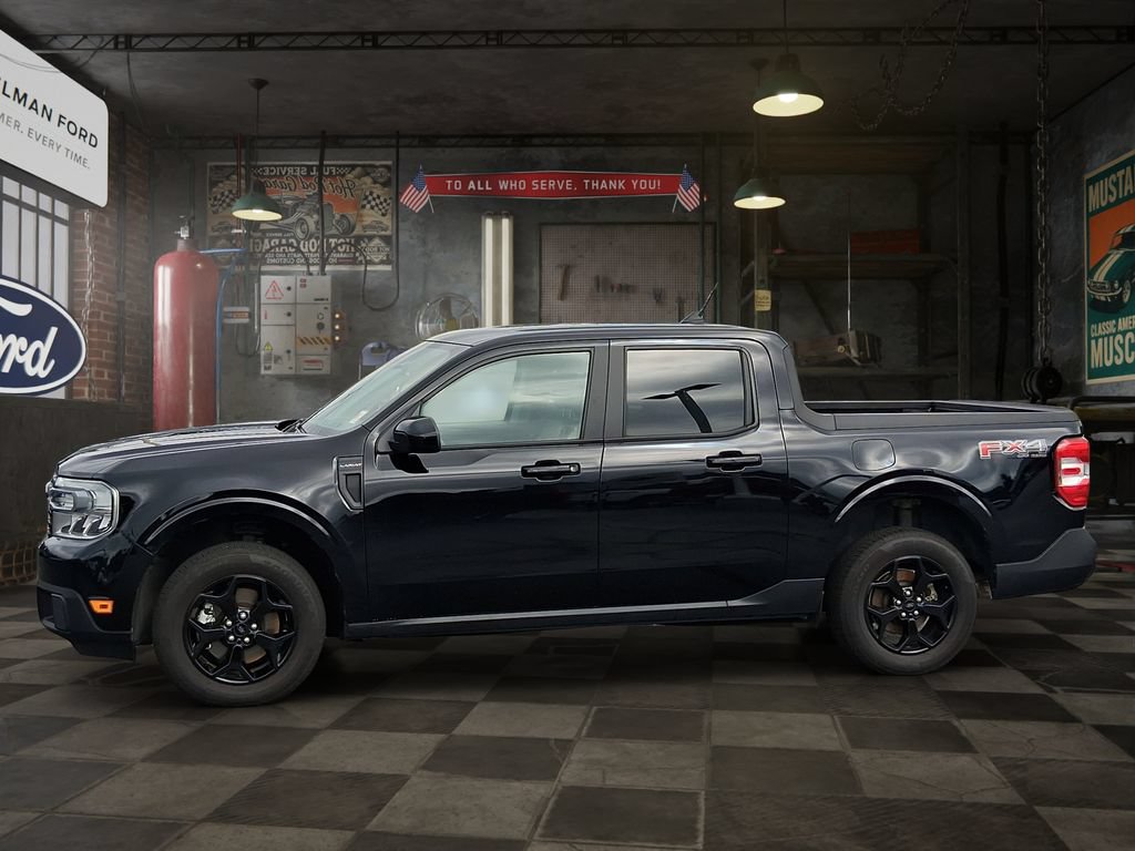 Used 2024 Ford Maverick Lariat w/ FX4 Off-Road Package AWD/4WD image 3