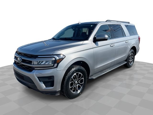 Used 2023 Ford Expedition Max XLT image 1