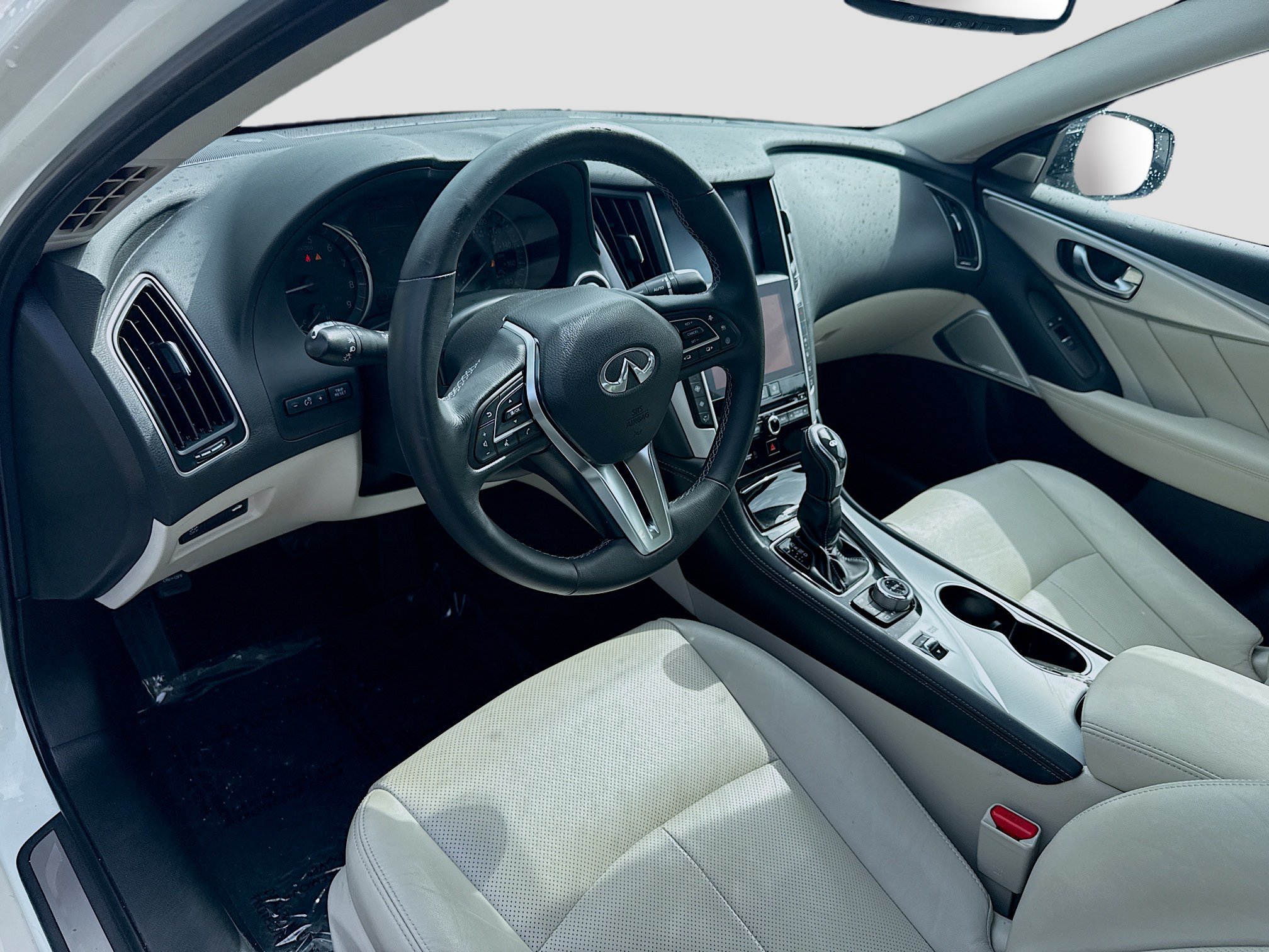 Used 2023 INFINITI Q50 Luxe w/ Cargo Package AWD/4WD image 7