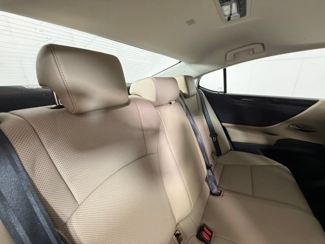 Used 2020 Lexus ES 350 w/ Premium Package FWD image 28