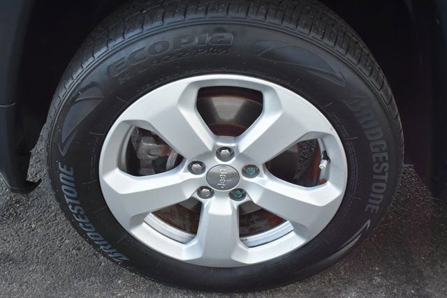 Used 2020 Jeep Compass Latitude image 40